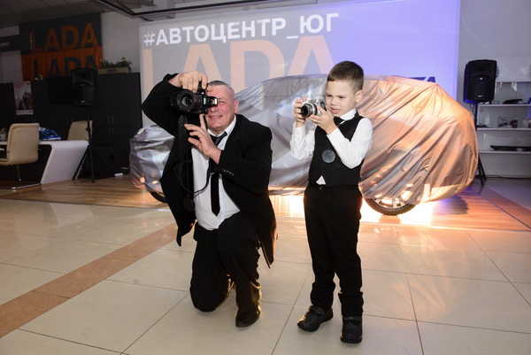 В «Автоцентре ЮГ» барнаульцам презентовали новый автомобиль–гордость «АВТОВАЗа»