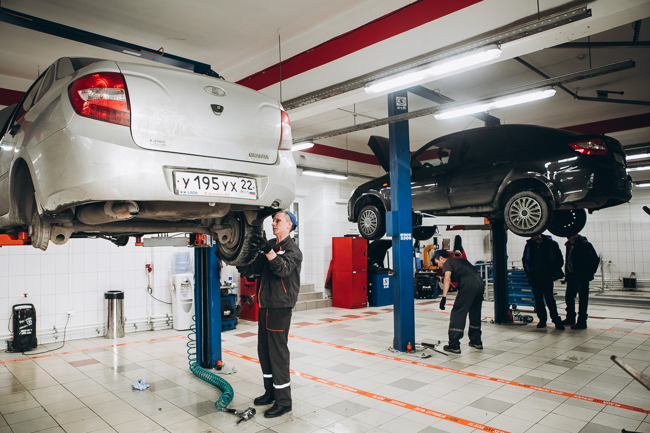 В официальном дилерском центре LADA на Алтае - Автоцентр ЮГ, прошел день открытых дверей!