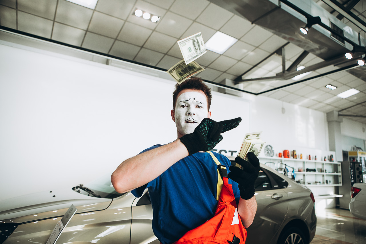 В официальном дилерском центре LADA на Алтае - Автоцентр ЮГ, прошел день открытых дверей!