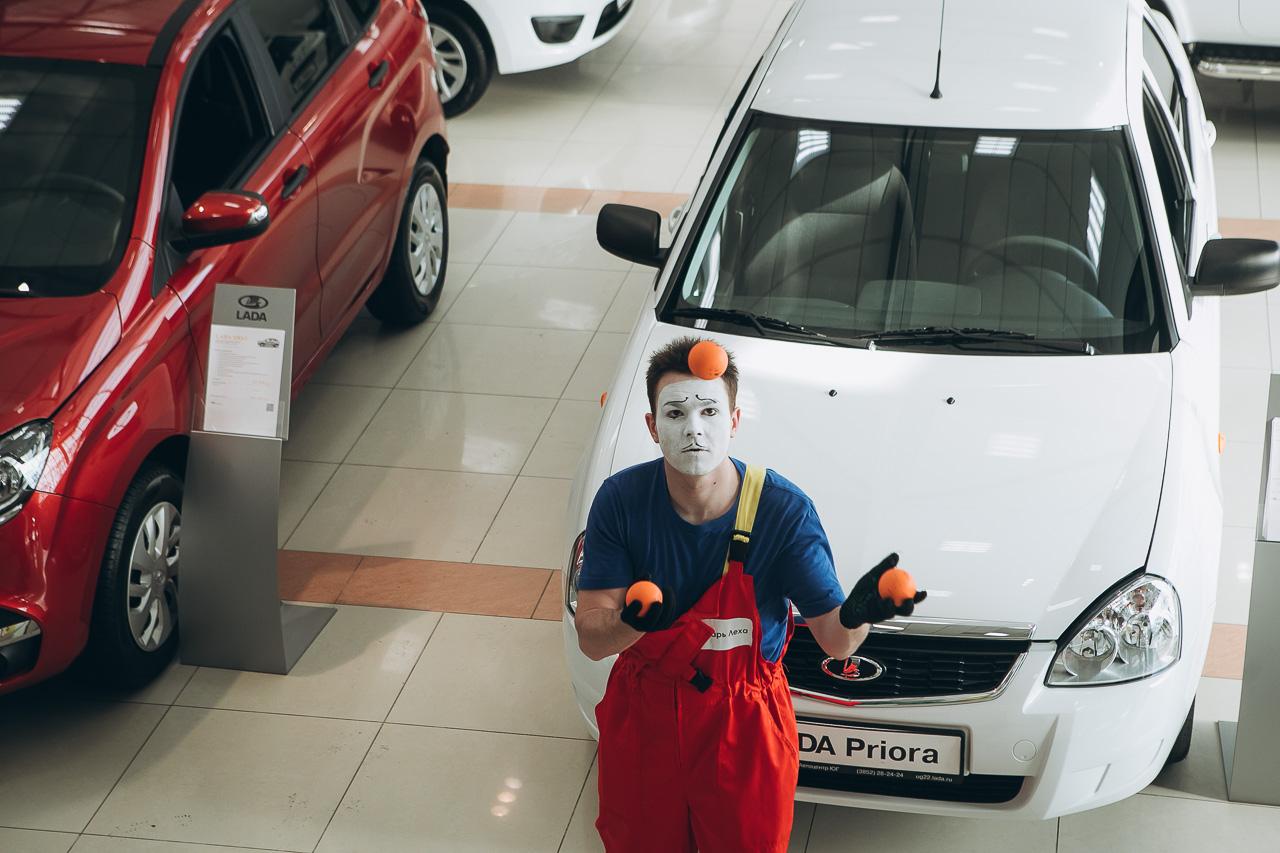 В официальном дилерском центре LADA на Алтае - Автоцентр ЮГ, прошел день открытых дверей!