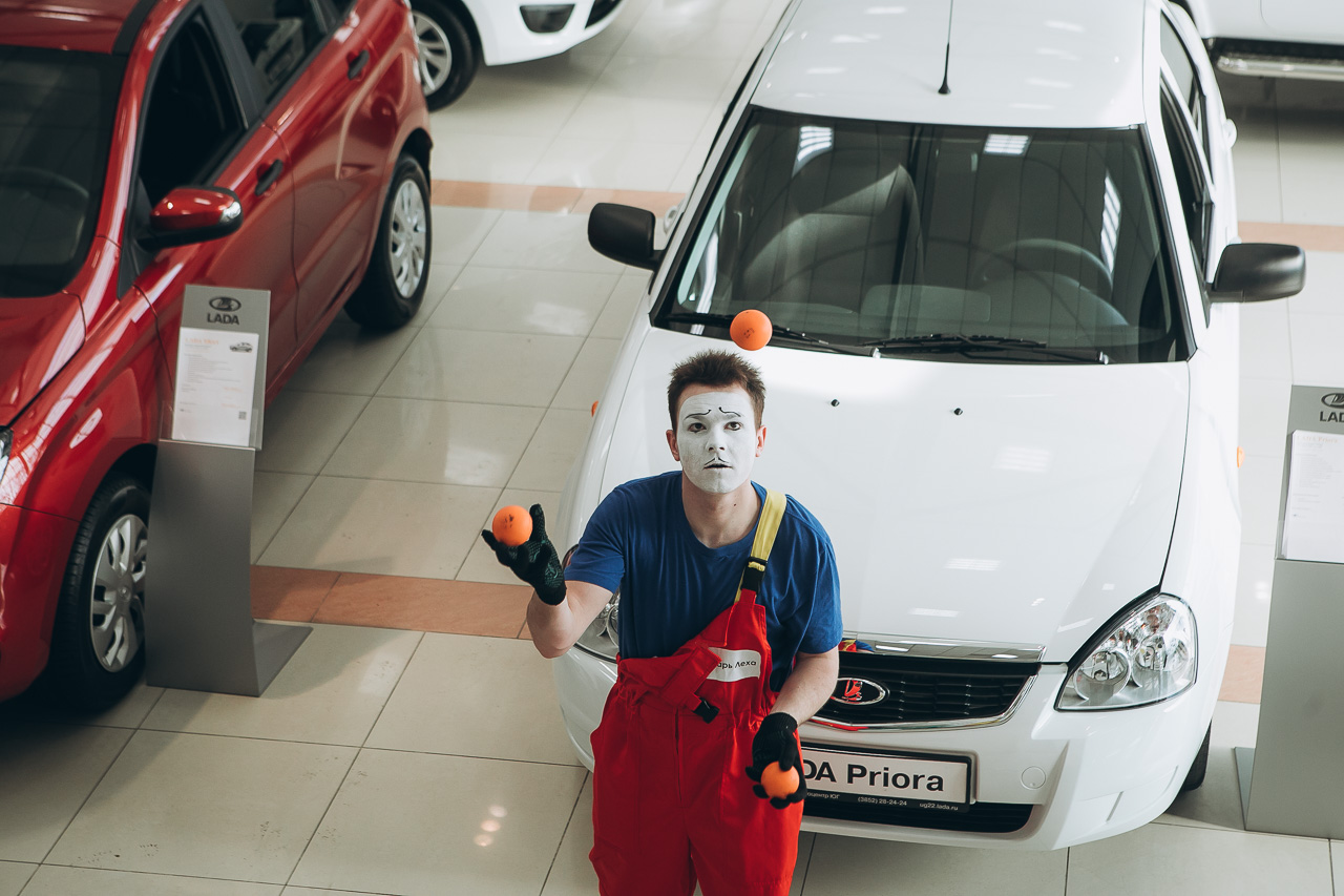В официальном дилерском центре LADA на Алтае - Автоцентр ЮГ, прошел день открытых дверей!