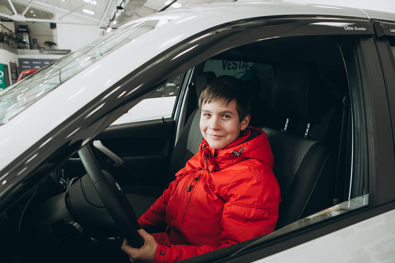 В официальном дилерском центре LADA на Алтае - Автоцентр ЮГ, прошел день открытых дверей!